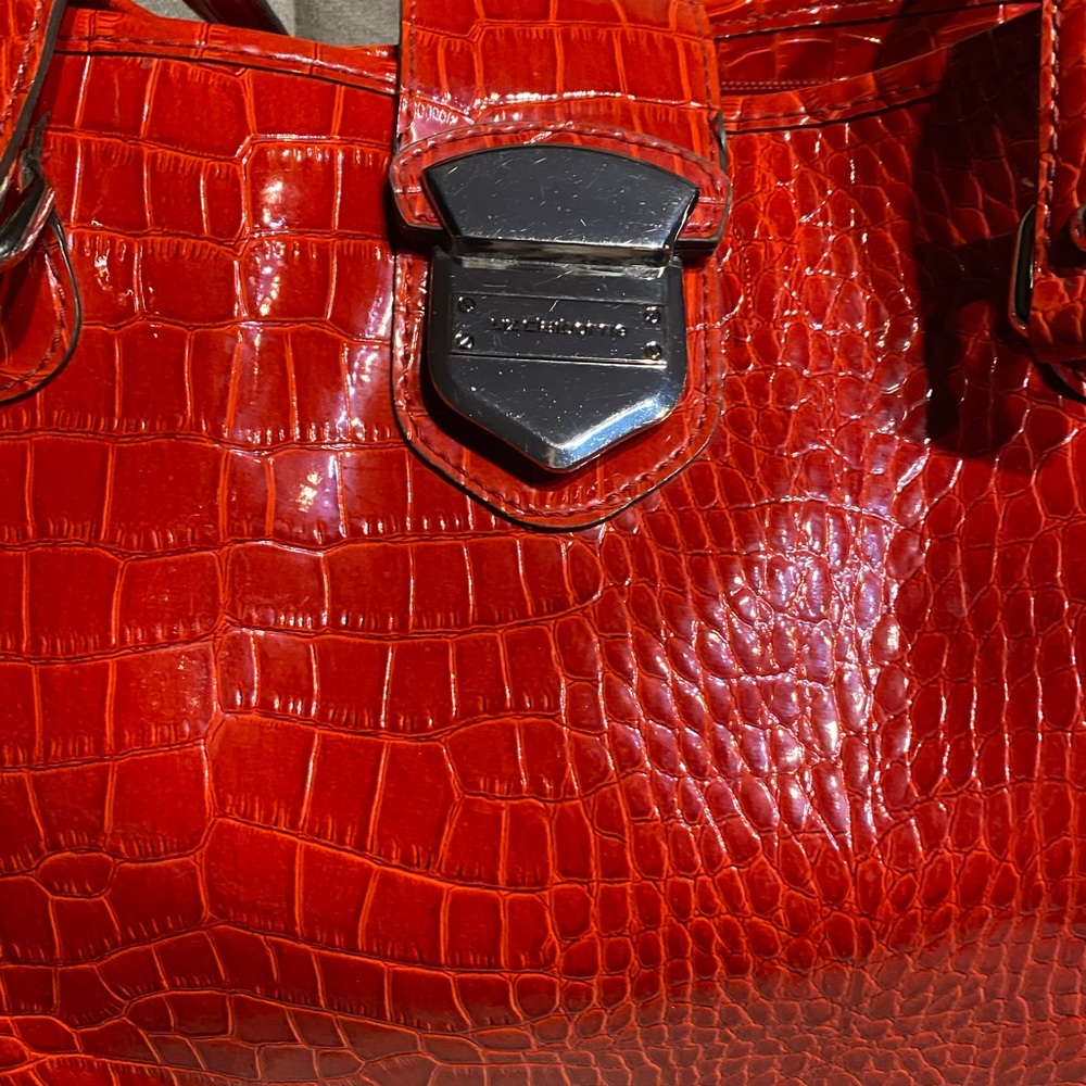 Liz Claiborne Vibrant Red Embossed Tote - Picture 8 of 9